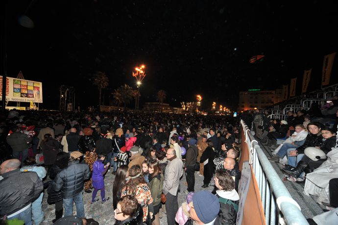 Ingrandisci la foto